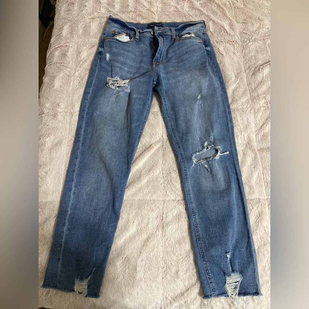 Women's Distressed Blue Denim Jeans - Classic Casual Style